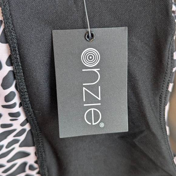 NWT Onzie Flo Ride Bra in Rose Giraffe - Activewear, Workout, Running Sports Bra - Picture 11 of 14